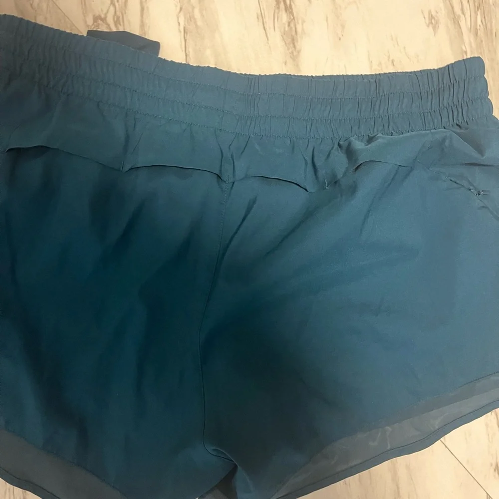 Athleta shorts - Picture 3 of 3